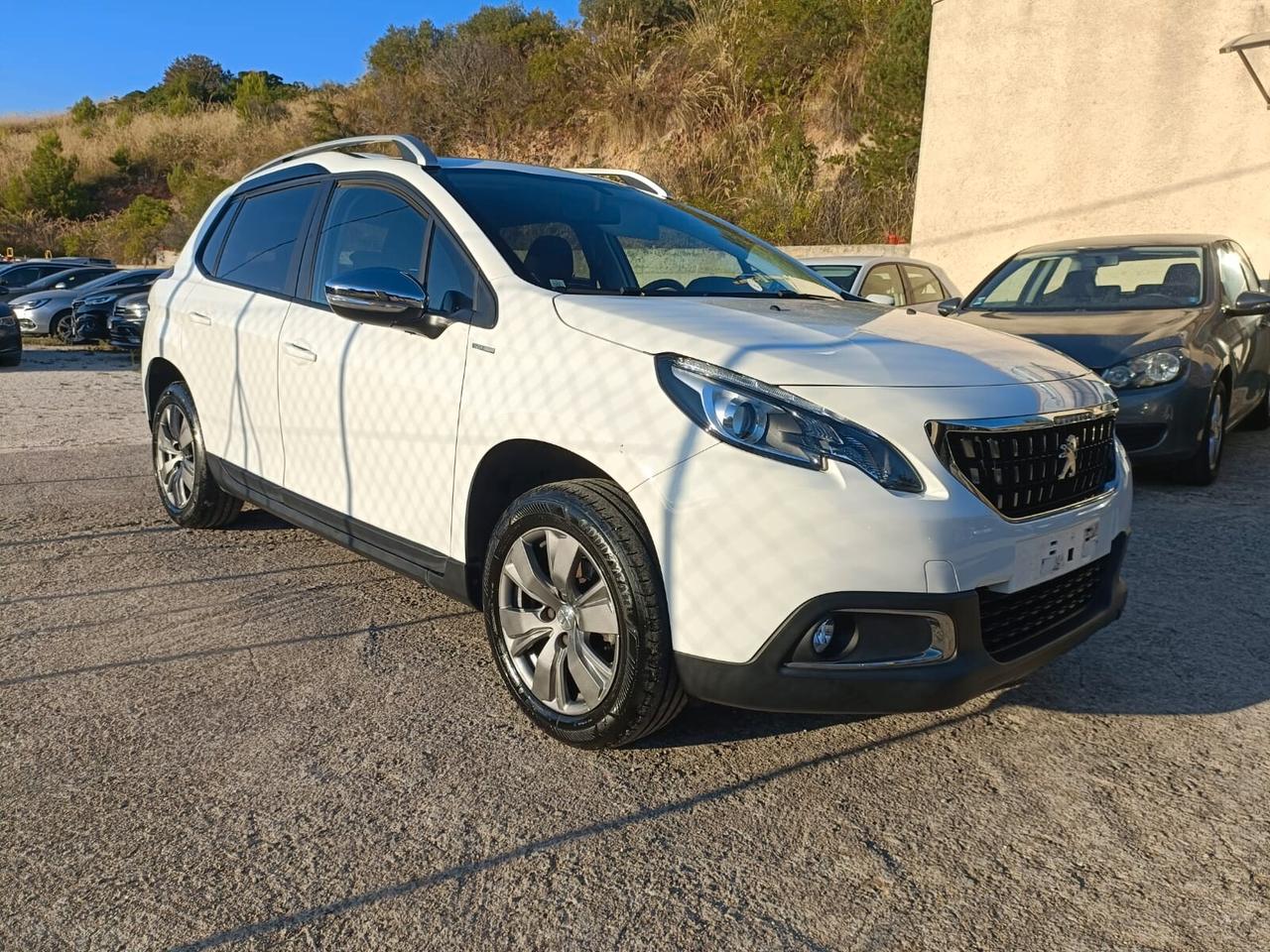 Peugeot 2008 PureTech 82 S&S Allure - 2019