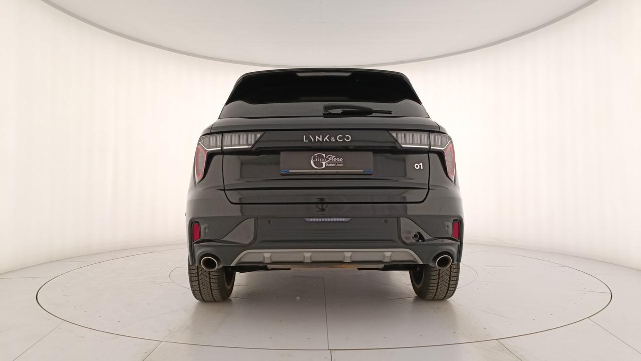 LYNK & CO 01 1.5 td phev auto