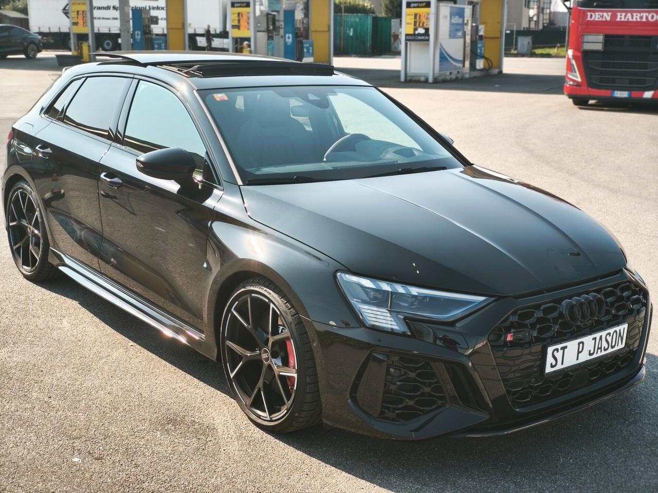 Audi RS3 Audi RS3 SB 2.5 tfsi Quattro FULL FULL