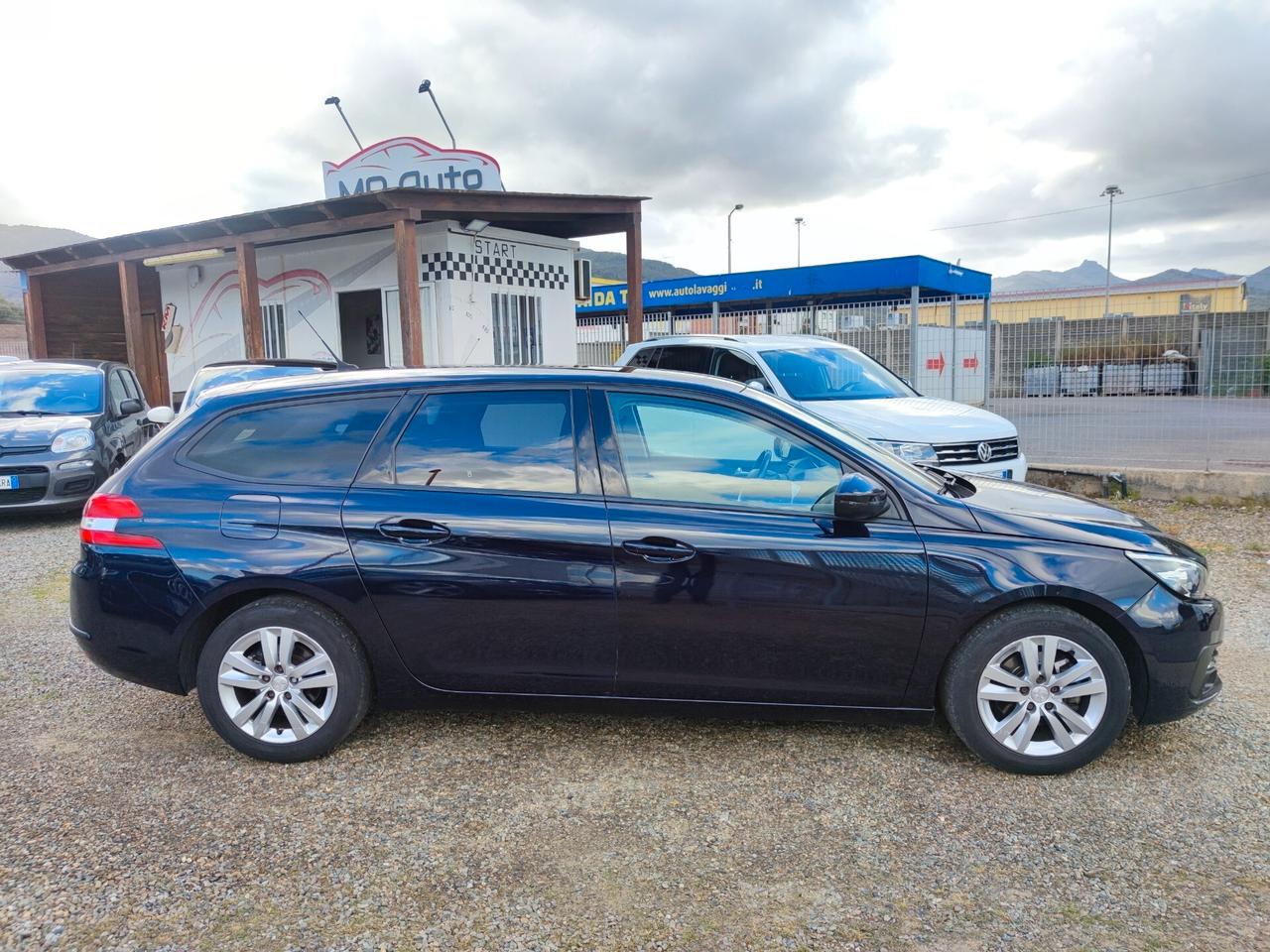 Peugeot 308 BlueHDi 100 S&S SW Business