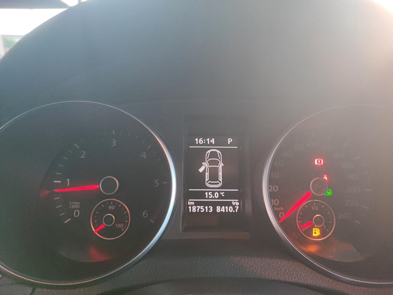 Volkswagen Golf 1.6 TDI DPF DSG 3p. Highline