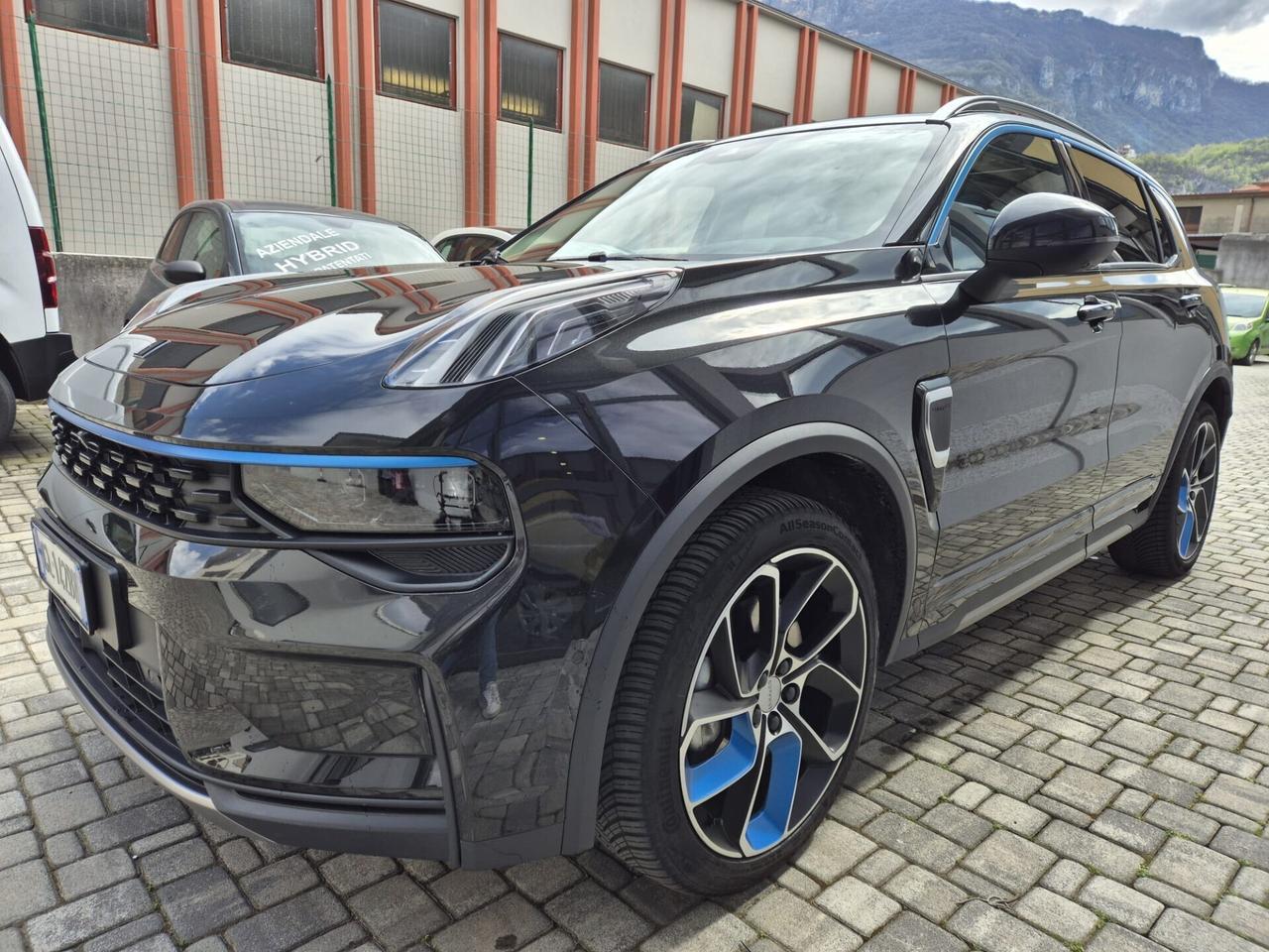 Lynk&co 01 PHEV