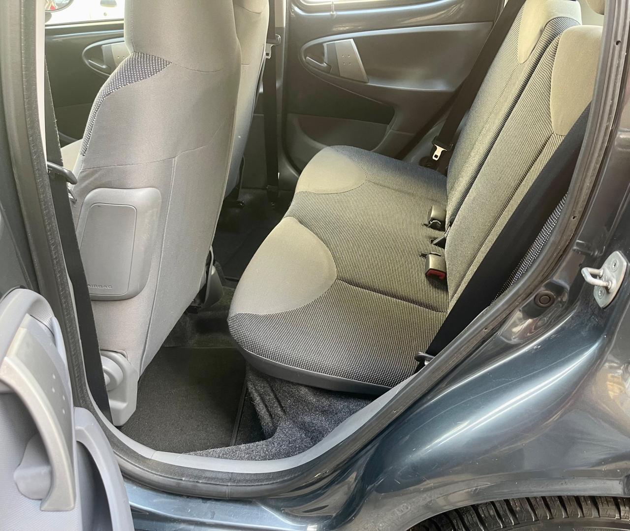 Peugeot 107 1.4 HDi 5p. Plaisir