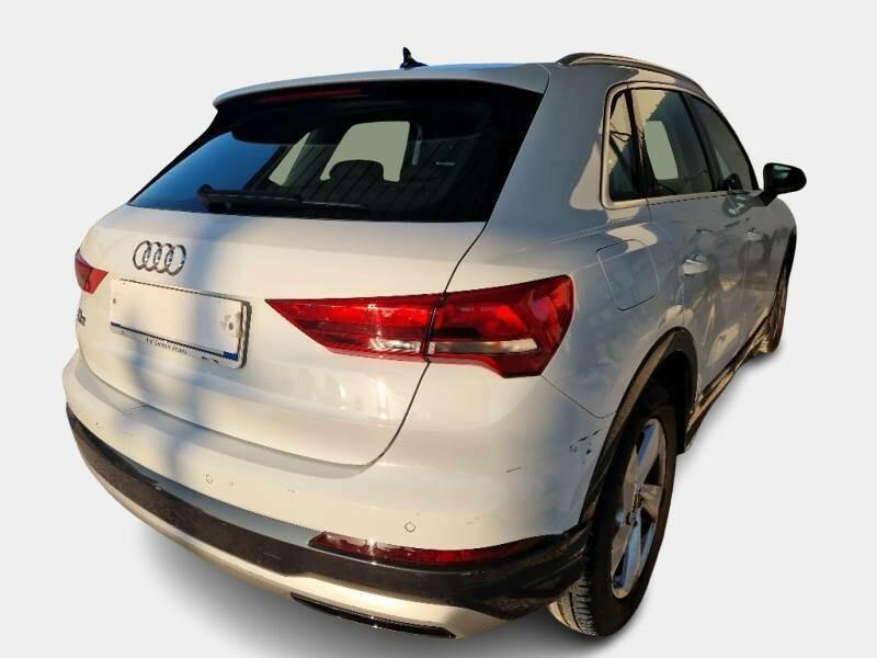 AUDI Q3 35 TDI S tronic Business Advanced