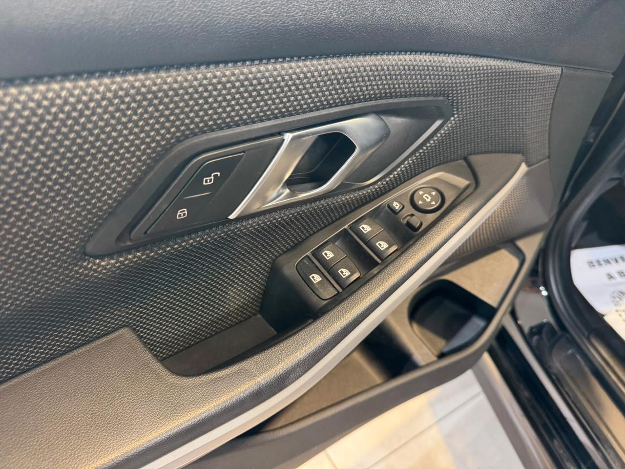 bmw 318d Sport 150cv auto