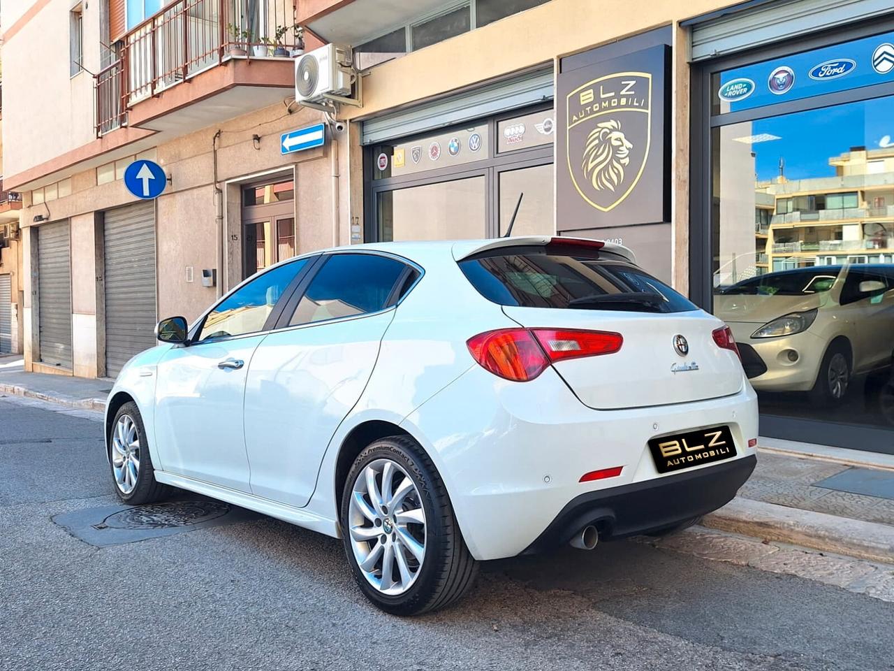 Alfa Romeo Giulietta 1.6 JTDm-2 105 CV Exclusive