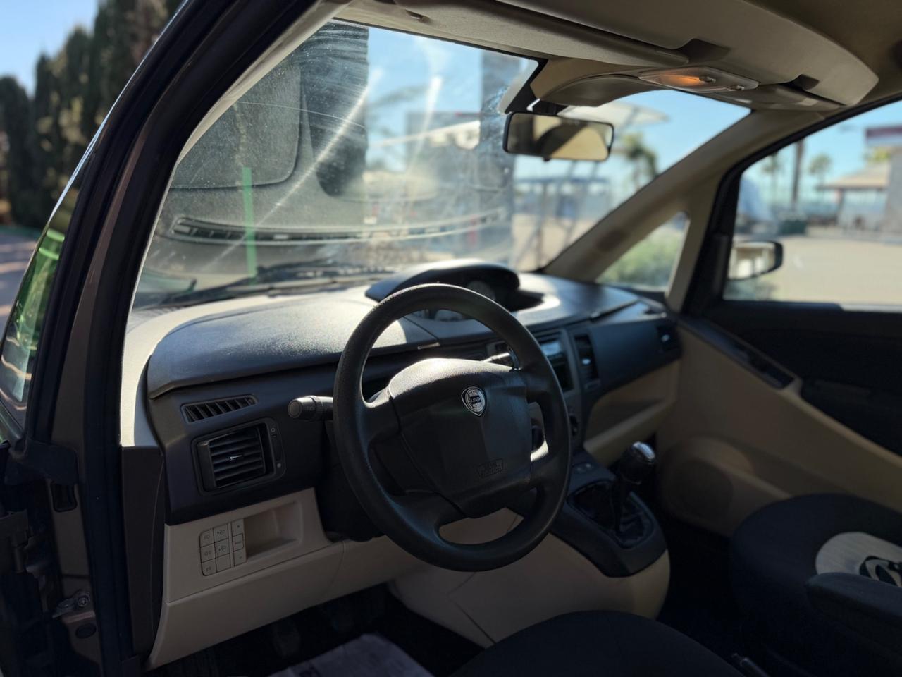 LANCIA MUSA 1.9 Mjt PLATINO PLUS (74kw)