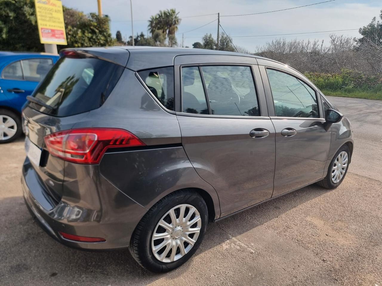 Ford B-Max 1.4 90 CV GPL Business Titanium