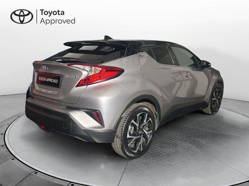 Toyota C-HR 1.8 Hybrid E-CVT Dynamic