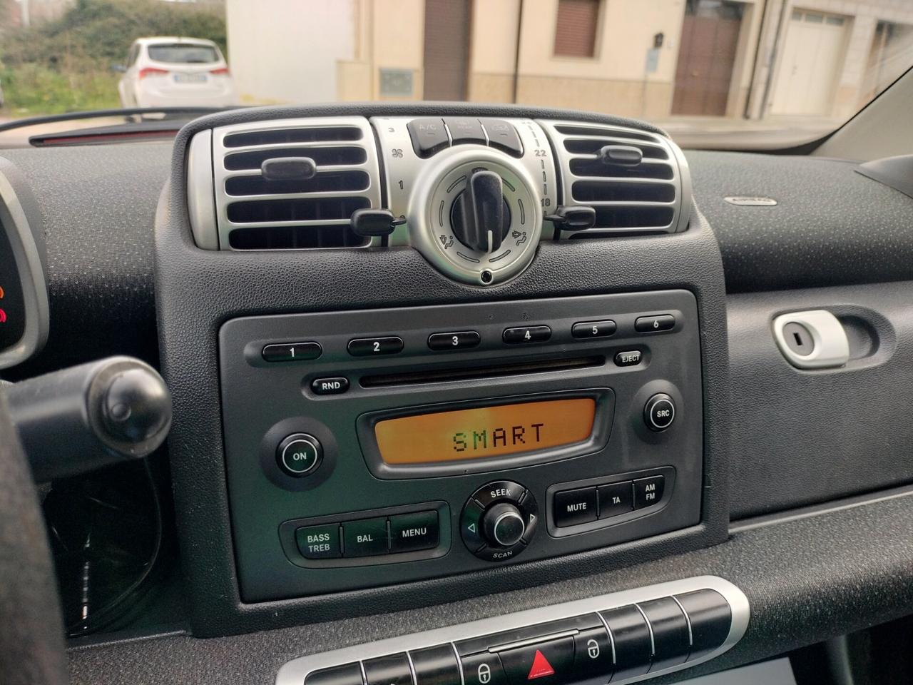 Smart ForTwo 800 40 kW coupé passion cdi