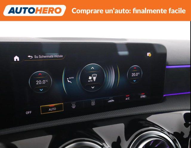 MERCEDES-BENZ A 180 d Automatic Premium