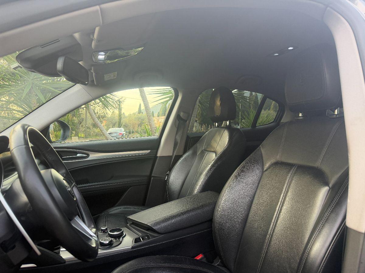 ALFA ROMEO - Stelvio - 2.2 T.diesel 210 CV AT8 Q4 Exec.