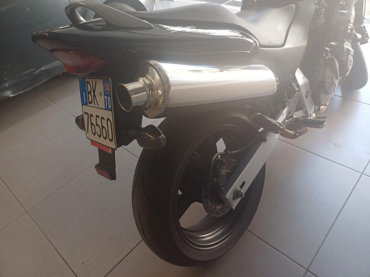 Honda hornet 600