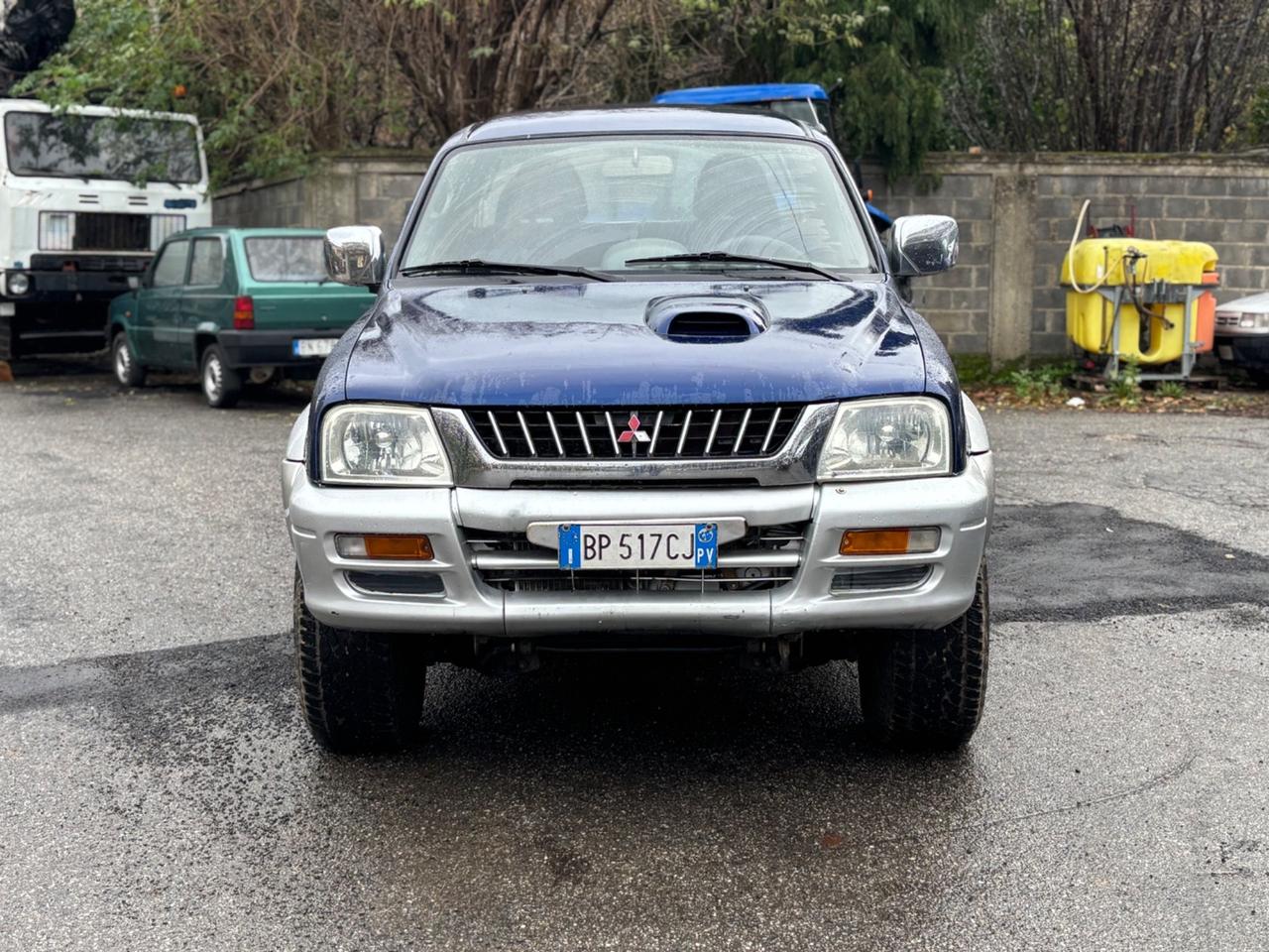 Mitsubishi L200 2.5 TDI 4WD Club Cab Pup. GLS Targ.