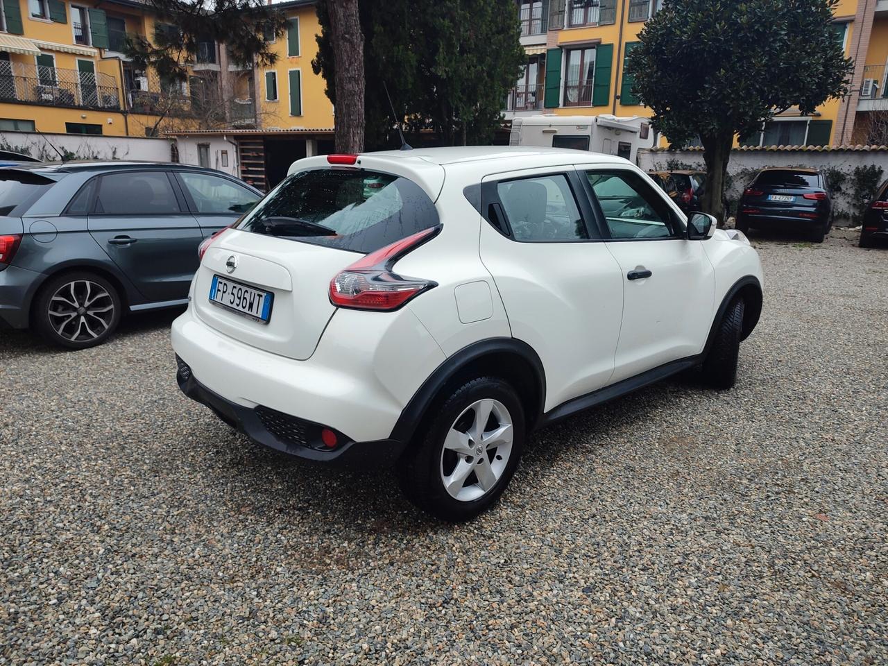 Nissan Juke 1.6 GPL Acenta