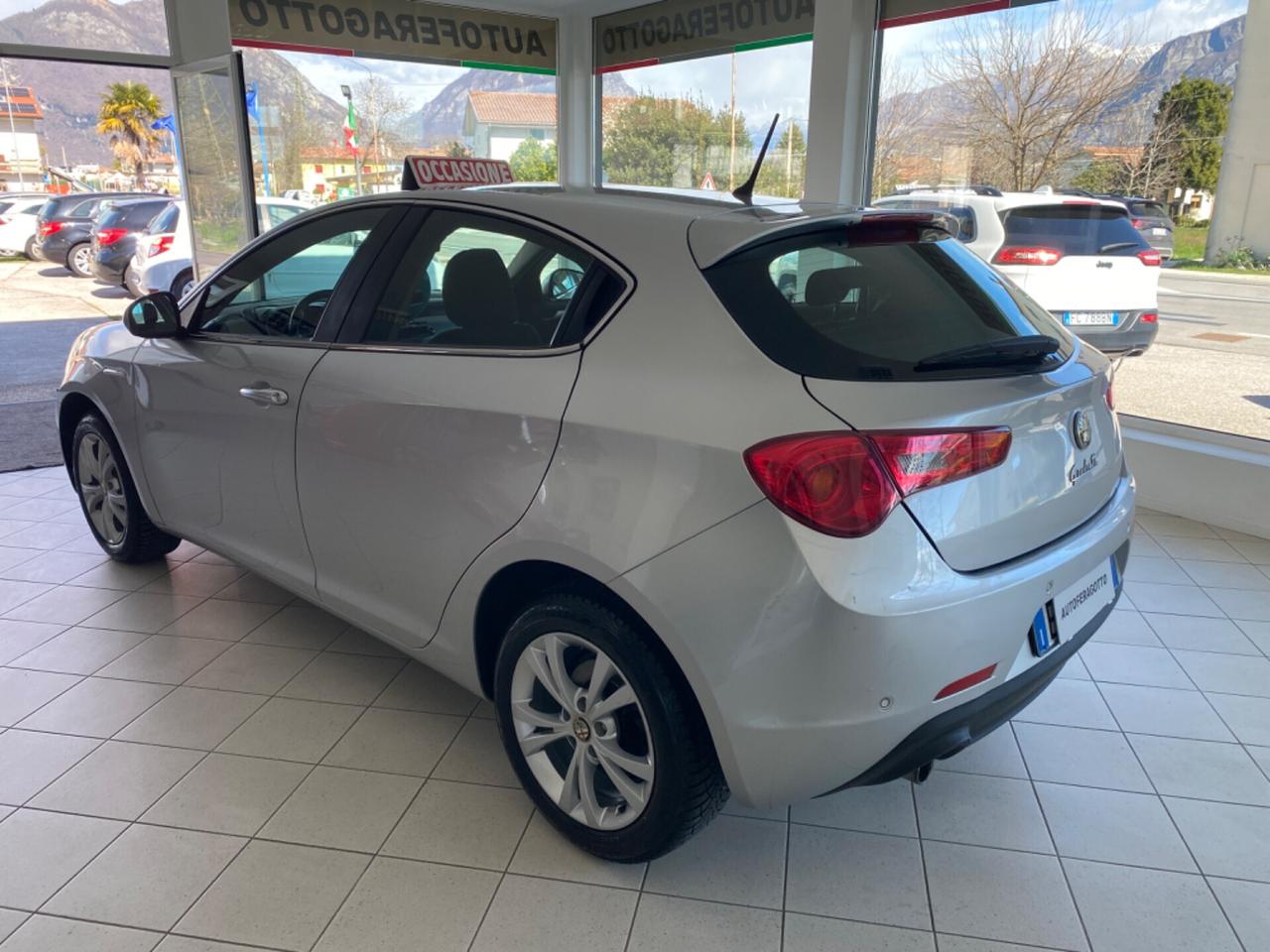 Alfa Romeo Giulietta 1.6 JTDm x neo patentati