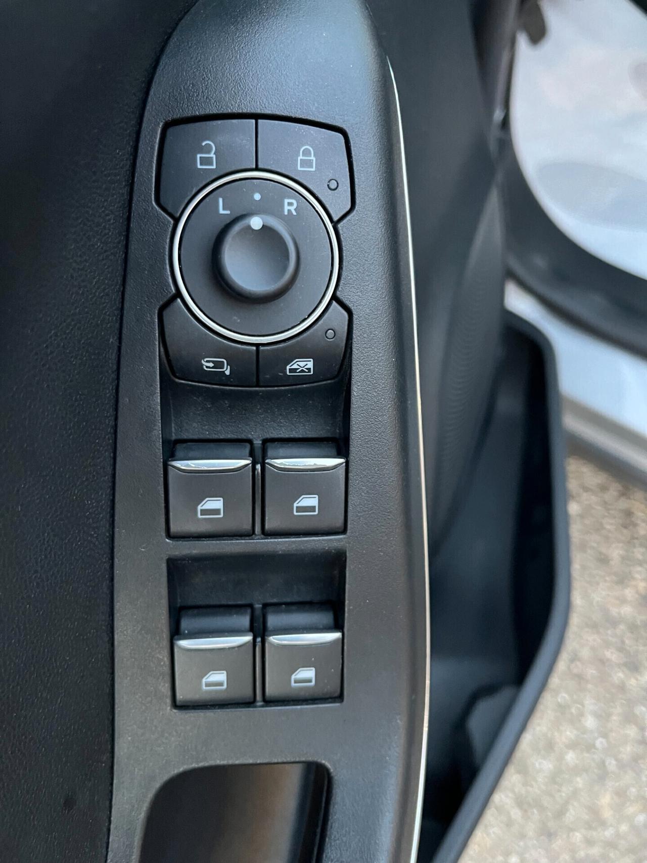 Ford Puma 1.0 EcoBoost Hybrid 125 CV S&S ST-Line