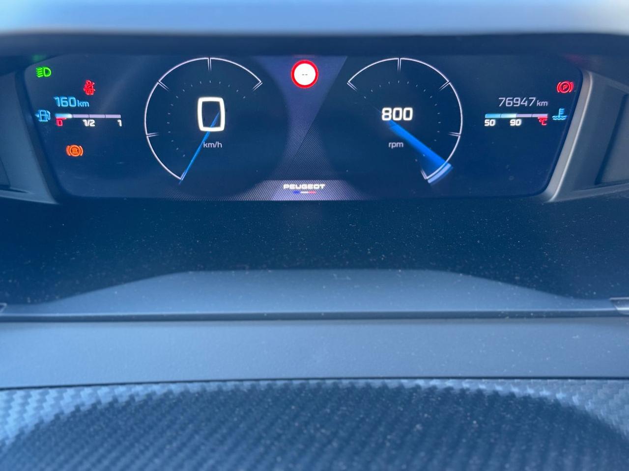 Peugeot 2008 Allure 1.2 PureTech 100 #9335