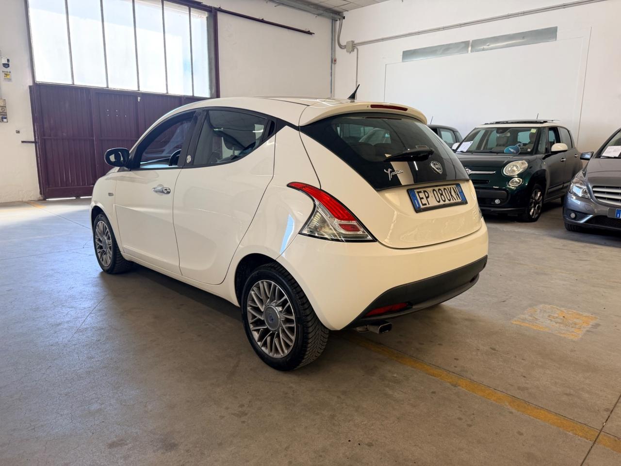 Lancia Ypsilon 1.2 69 CV 5 porte GPL Ecochic Gold