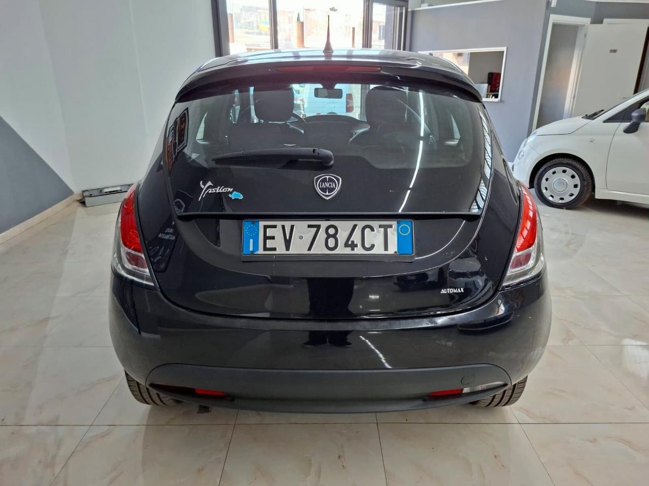 Lancia Ypsilon Elefantino 1.3 MJT 95cv 2014