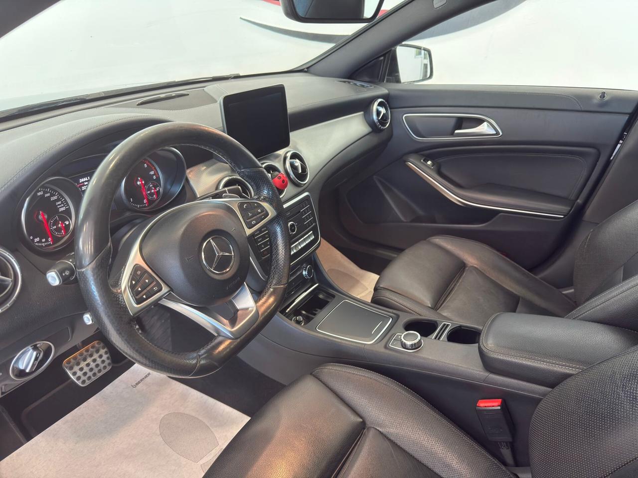 Mercedes-benz CLA 220 d Automatic Premium 177CV