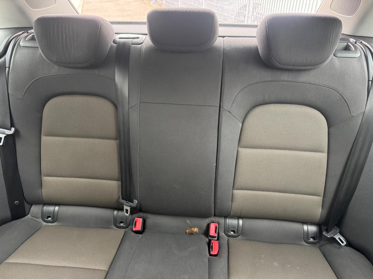 Audi Q3 2.0 TDI business Plus neopaten garanzia 12 mesi