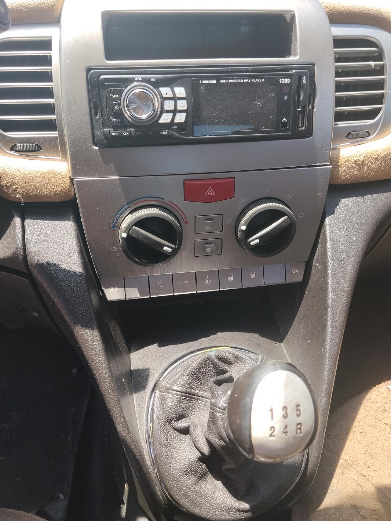 Lancia Ypsilon 1.3 Mtj CON GARANZIA