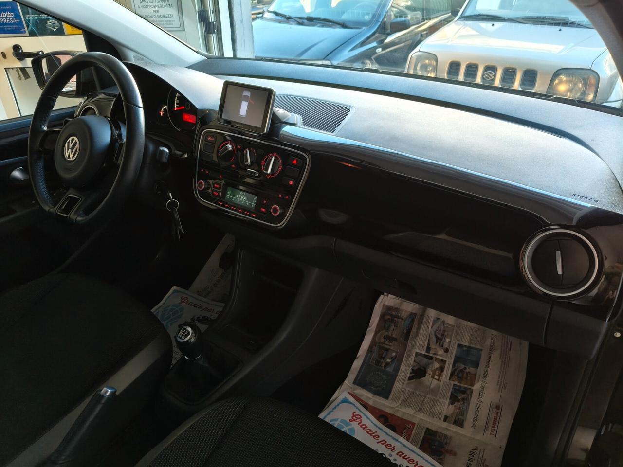 VOLKSWAGEN UP 1000 A METANO FULL OPTIONAL