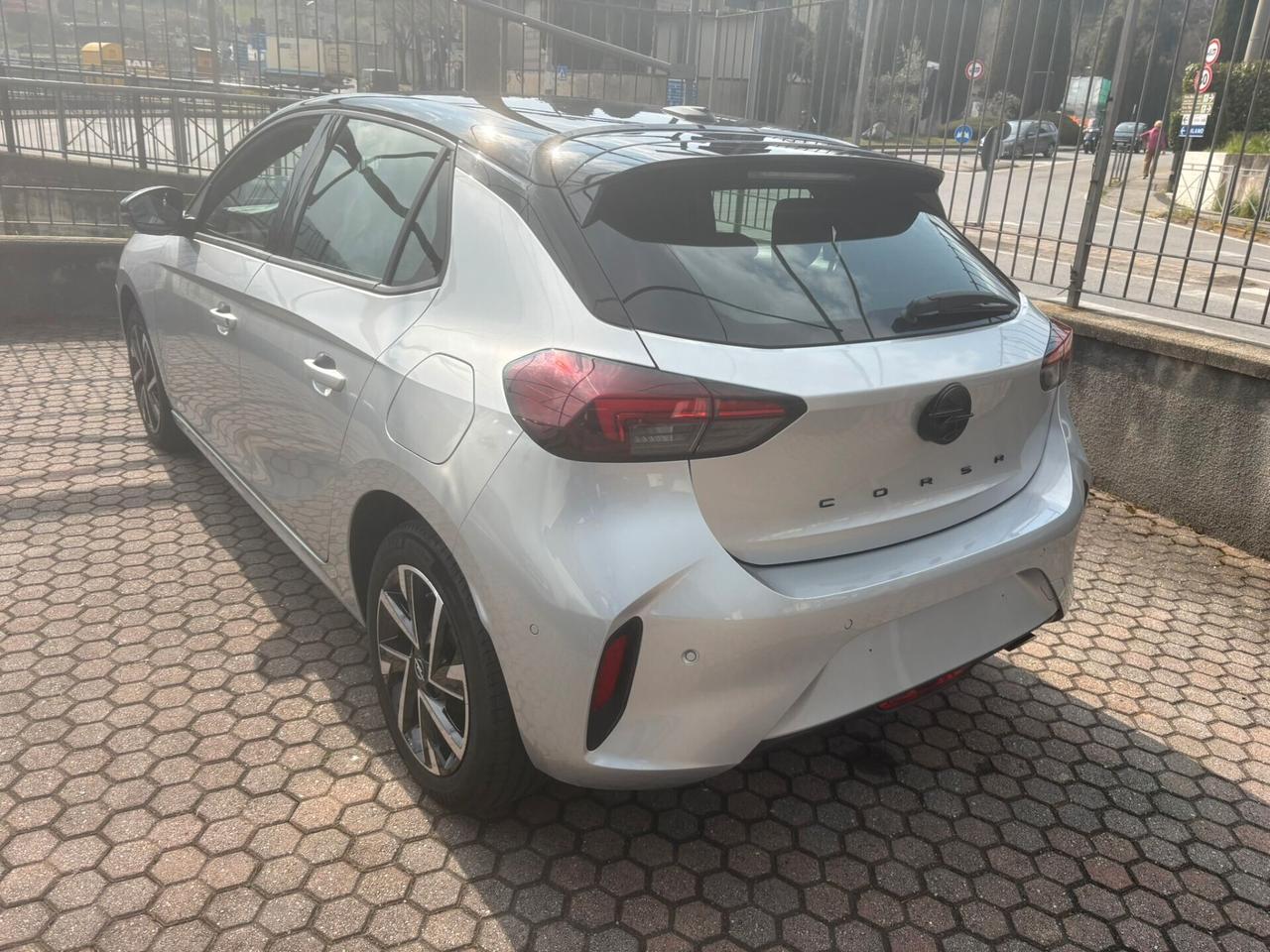 Opel Corsa 1.2 100 CV GS