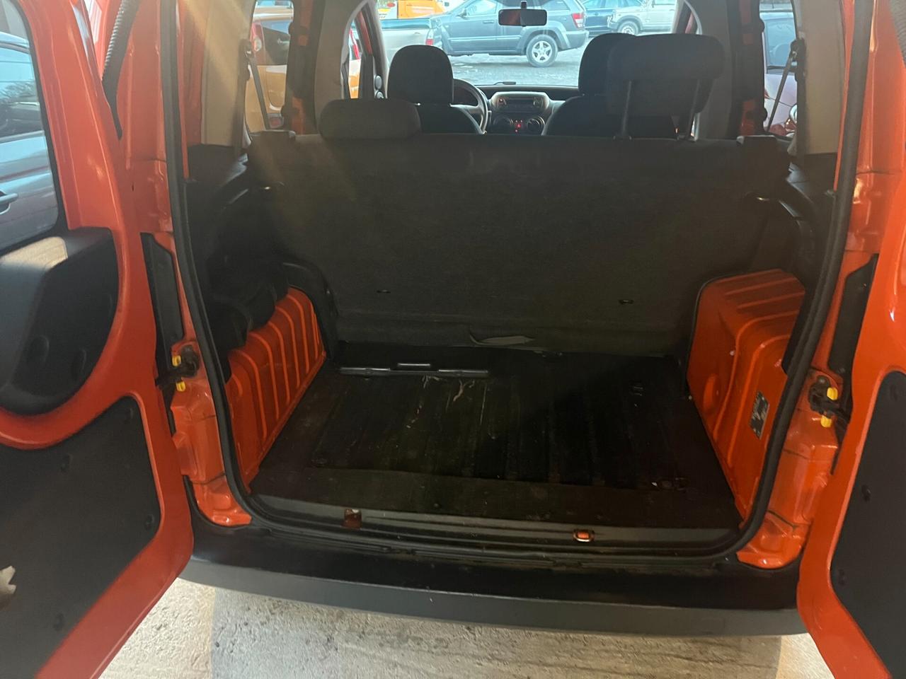 Fiat Fiorino COMBI AUTOCARRO 4. POSTI