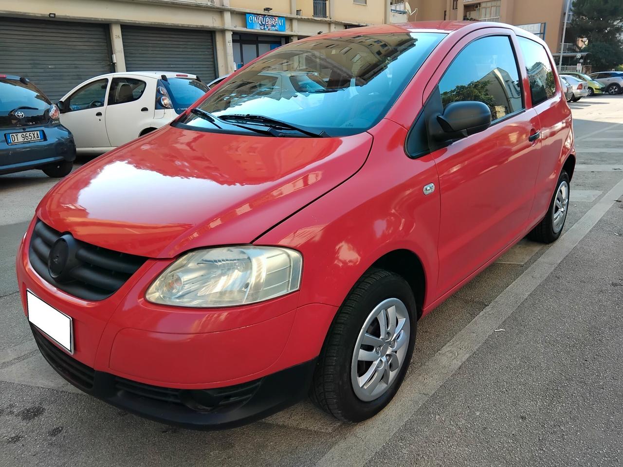 VOLSKWAGEN FOX PERFETTA PER NEOPATENTATI
