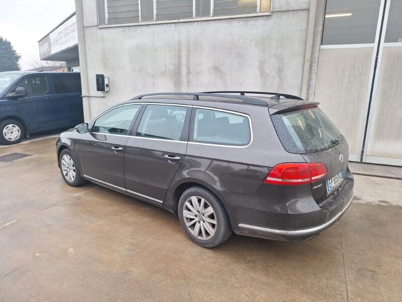 VOLKSWAGEN Passat 7ª serie Passat Var. Bs. 2.0...