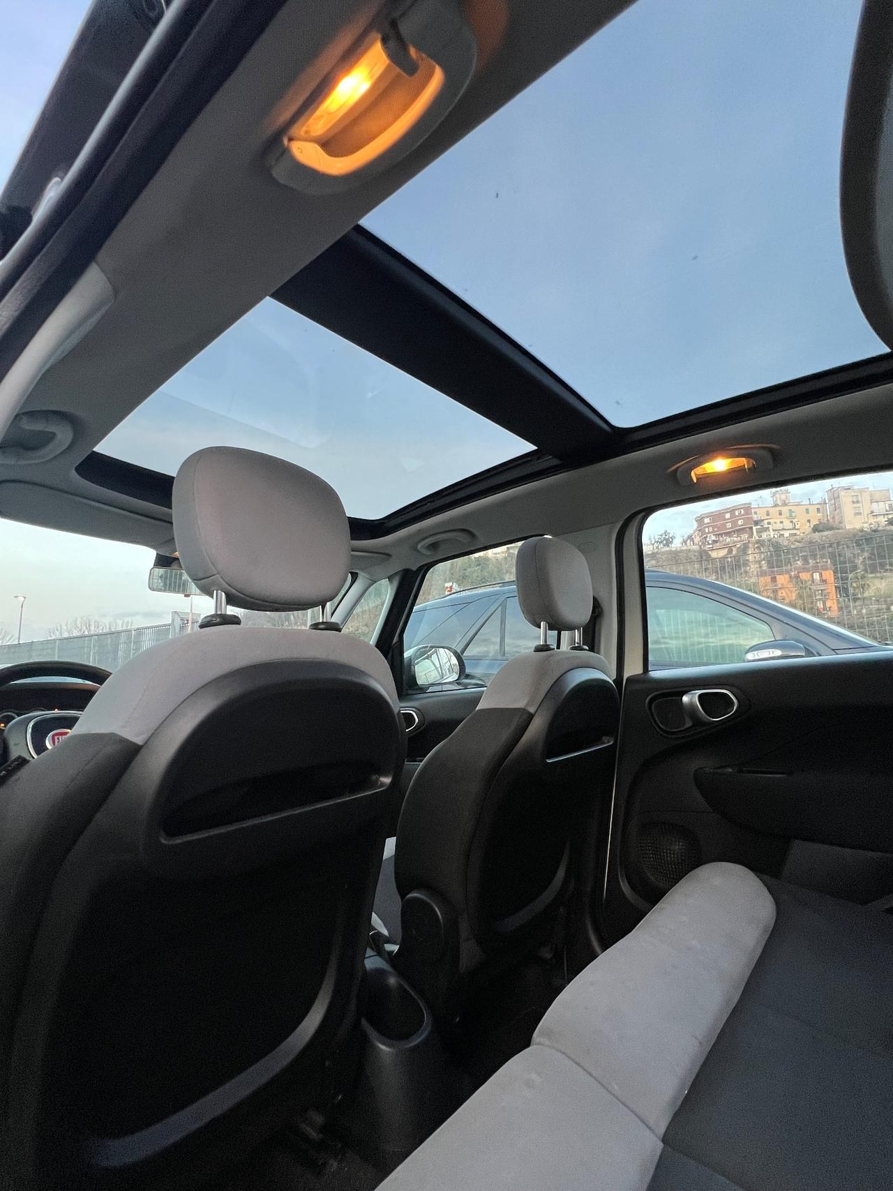 Fiat 500L Living 0.9 TwinAir Turbo Natural Power Lounge