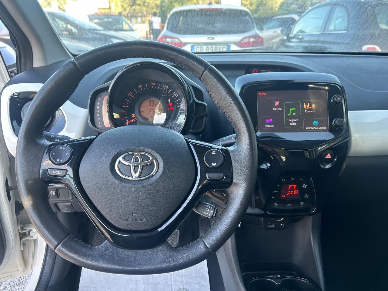 Toyota Aygo 1.0 *77000KM* X-WAVE FULL