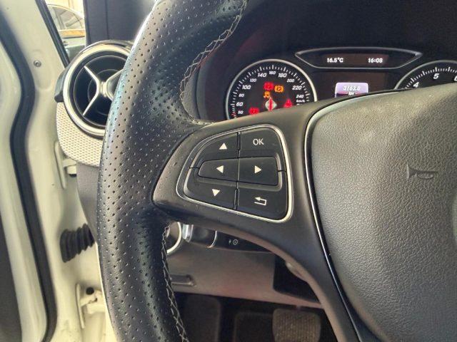 MERCEDES-BENZ B 200 c Sport //LED//NAVI//AUTOMATICA//