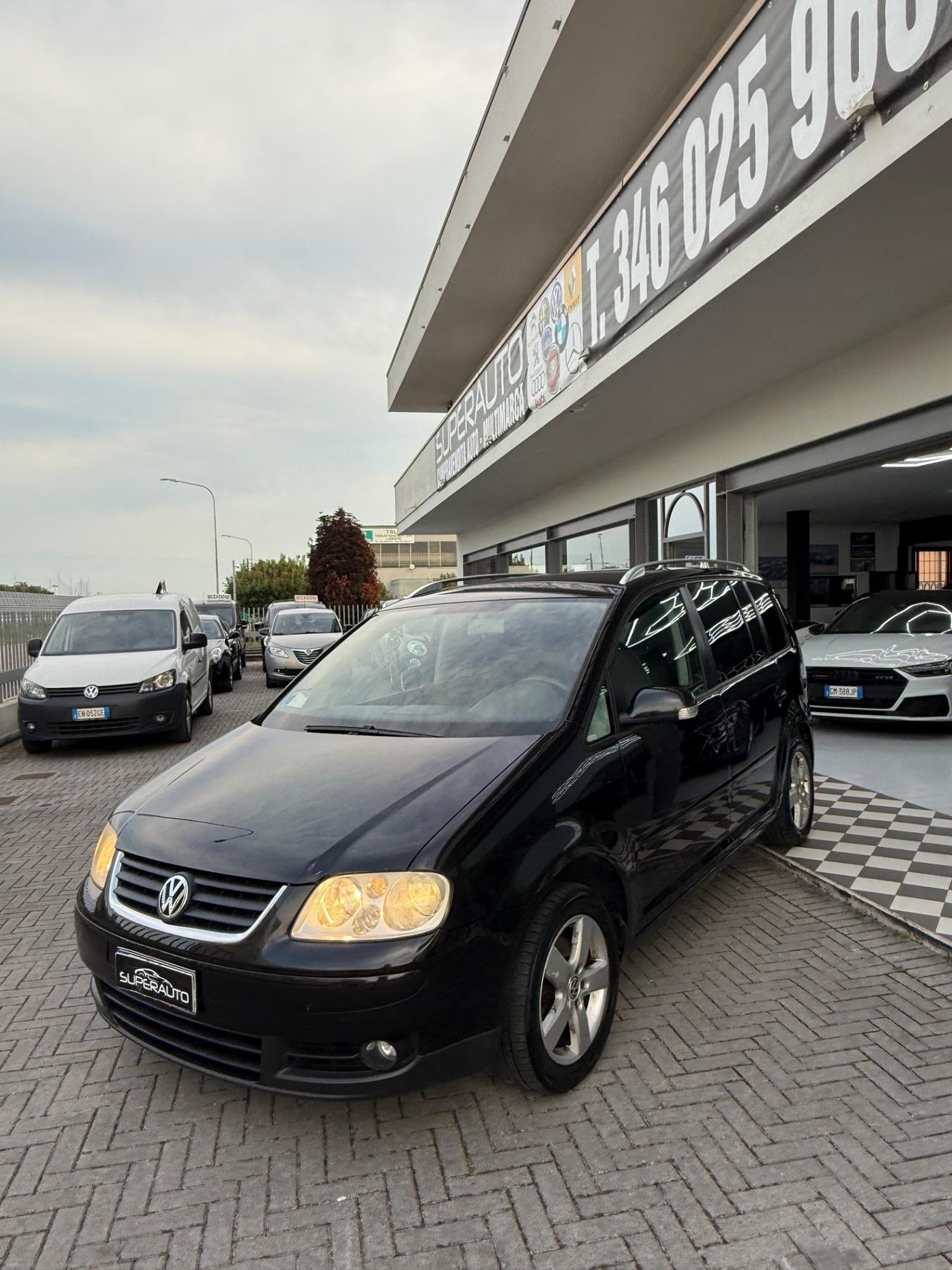 Volkswagen Touran 2.0 16V TDI Highline
