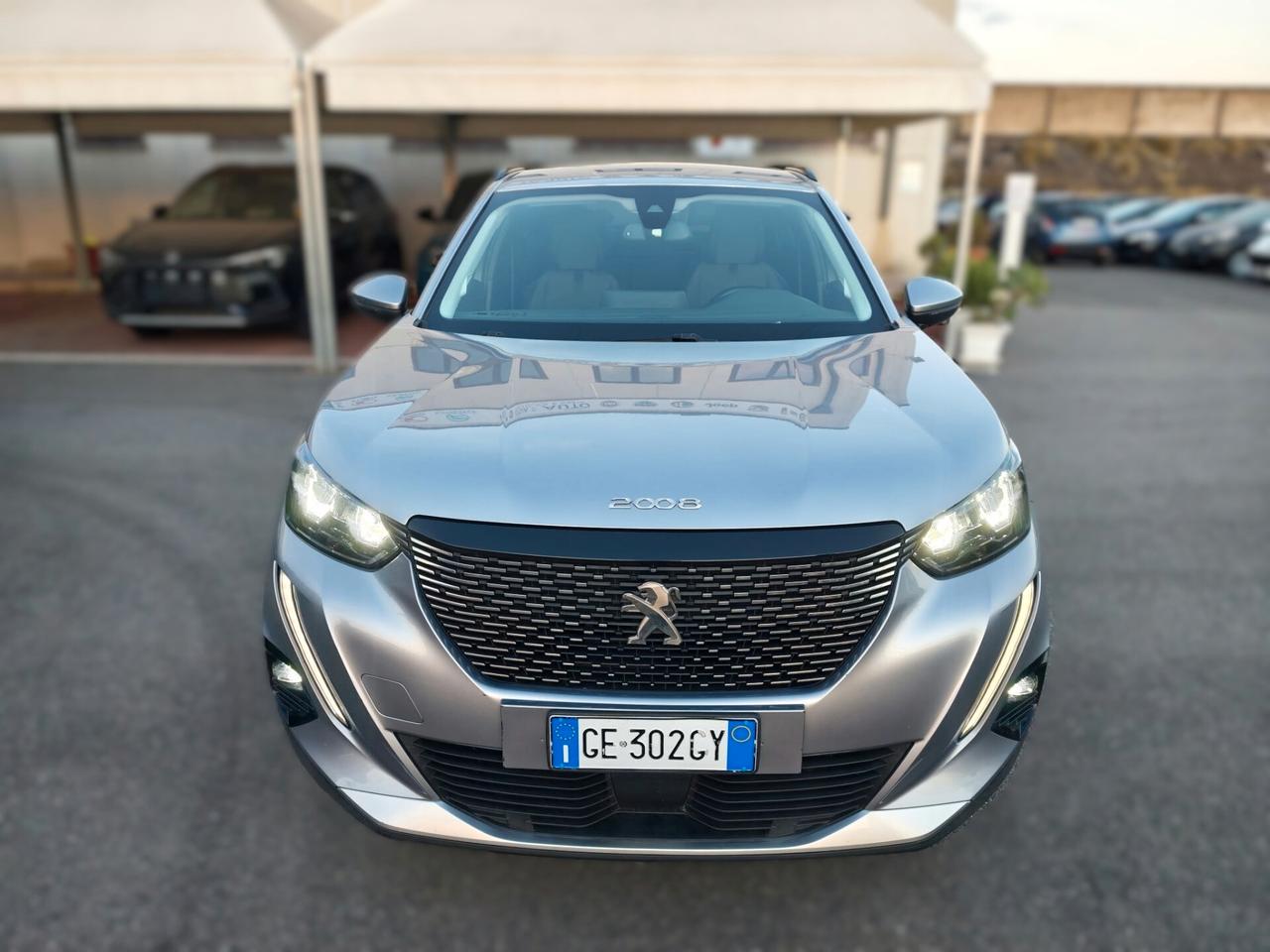 Peugeot 2008 1.5 110CV - PARI AL NUOVO