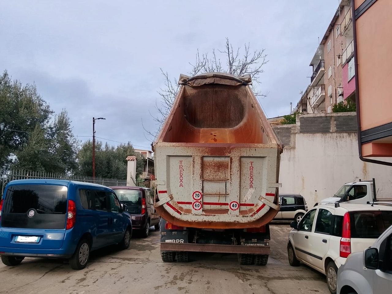 IVECO TRAKKER 450 RIBALTABILE EURO 5