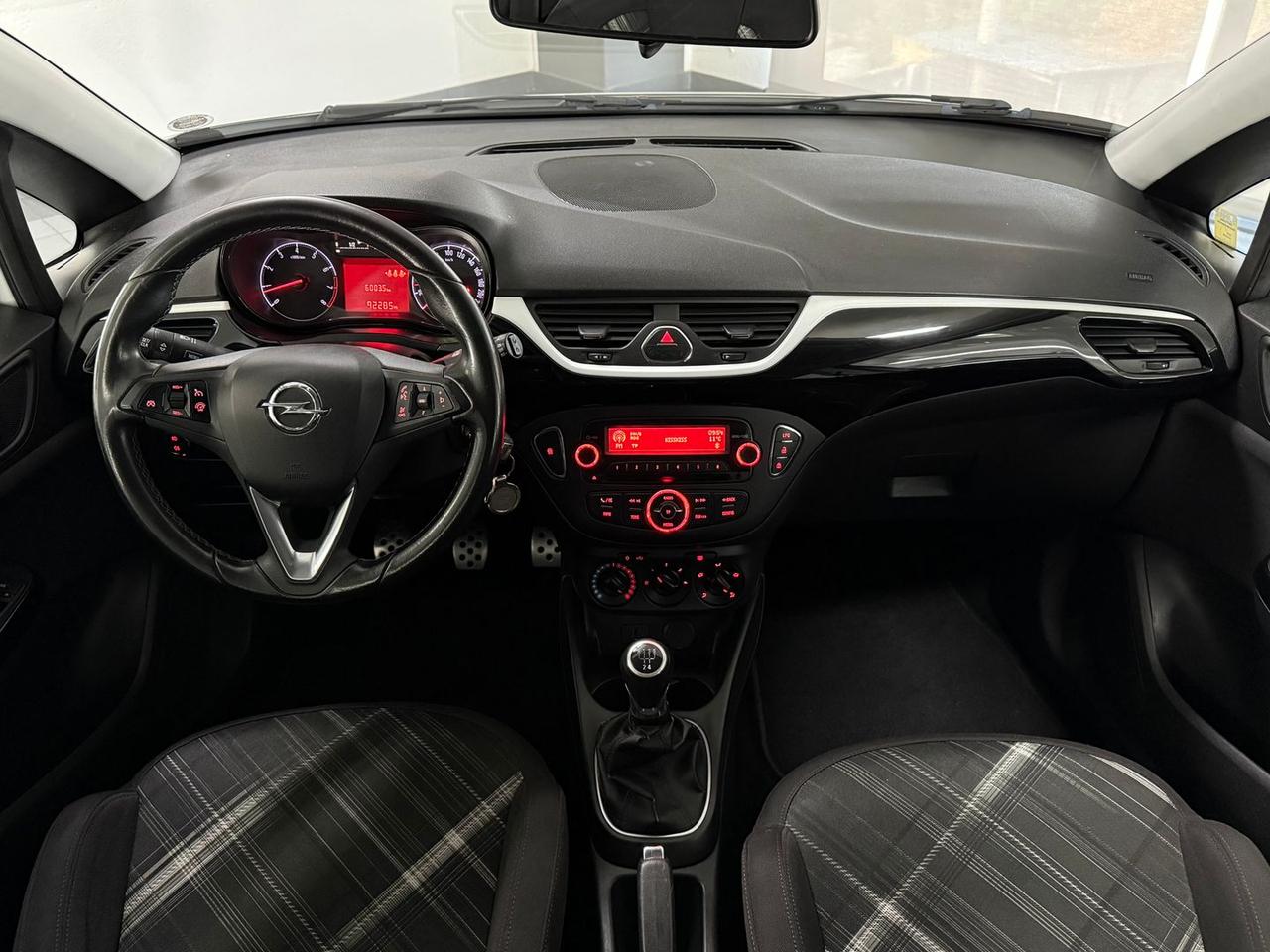 Opel Corsa B-Color 1.4 GPL #8901