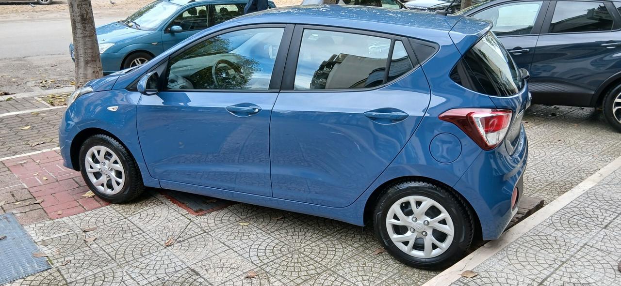 HYUNDAI i10 1.0 MPI STYLE
