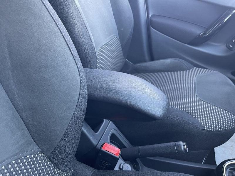 Citroën C3 1.2 puretech Exclusive 82cv E6