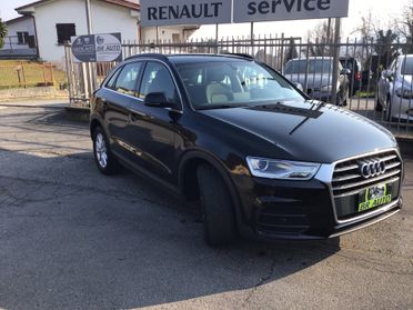 Audi Q3 2.0 TDI 120 CV Design