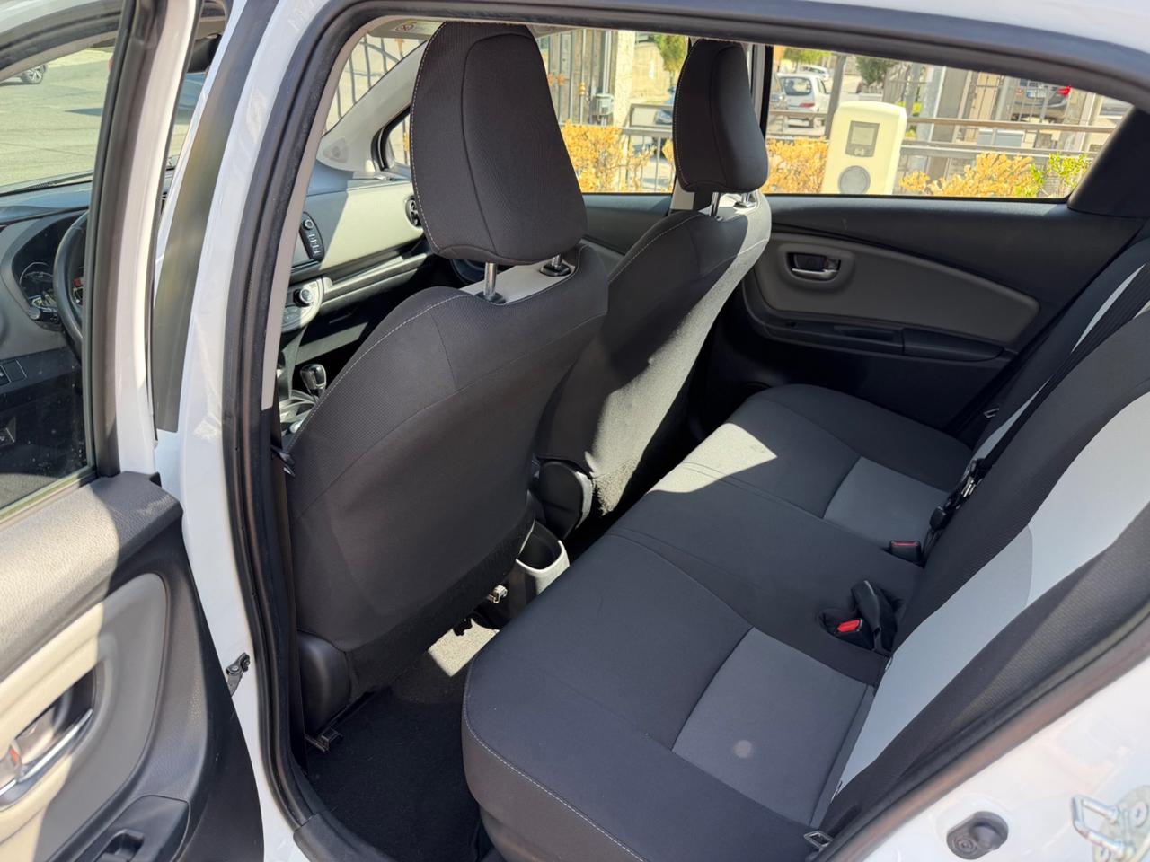 Toyota Yaris 1.5 Hybrid 5 porte Active