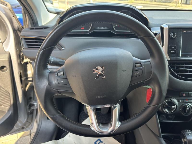 Peugeot 208 5 Porte 208 5p 1.2 puretech Active s&s 82cv my18
