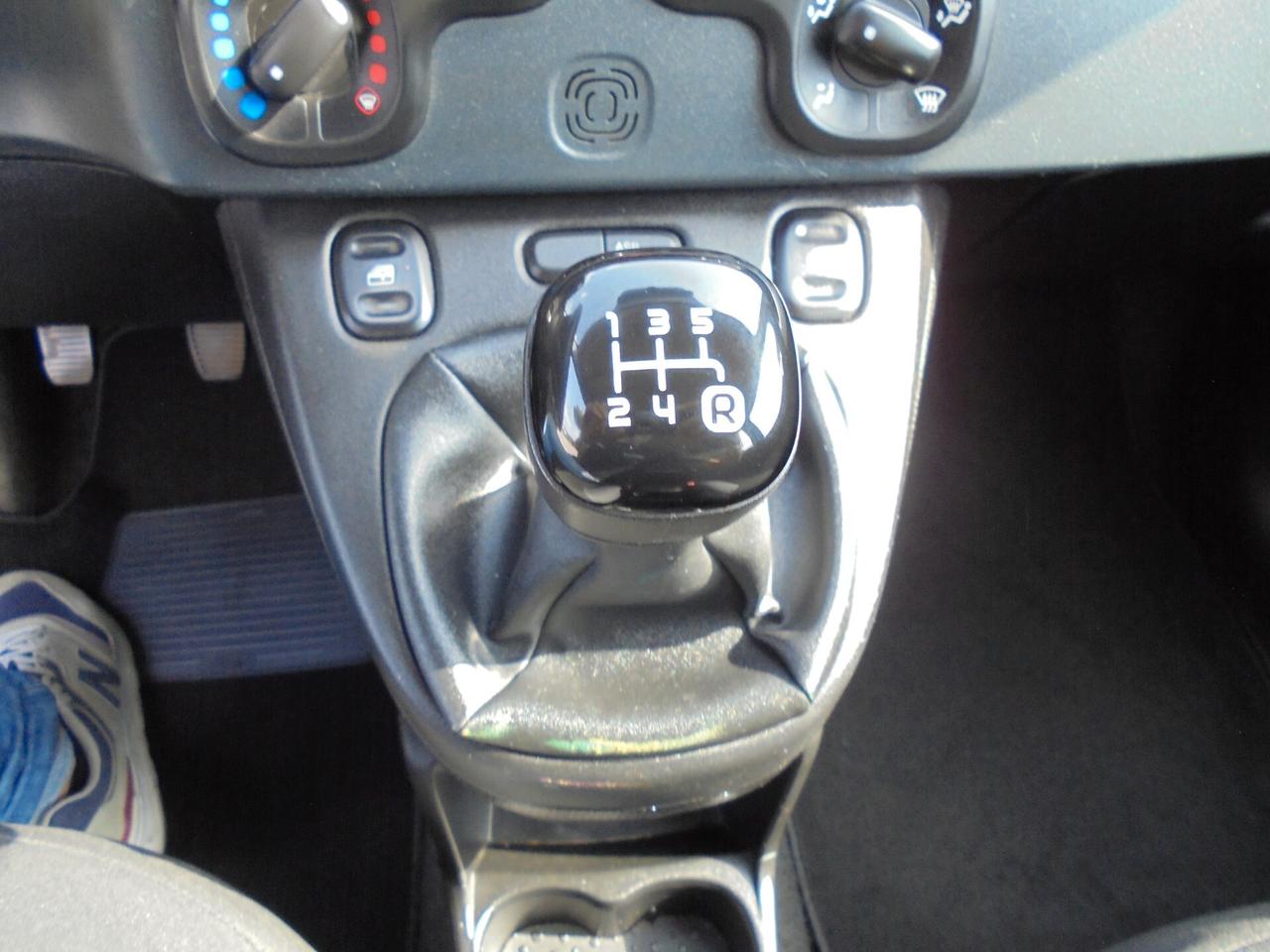 Fiat Panda 1.2 Easy 5 posti