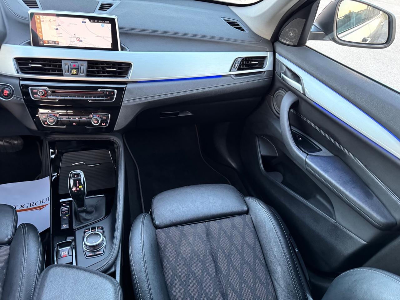 BMW X1 18d XDrive XLine - Tetto Led 18