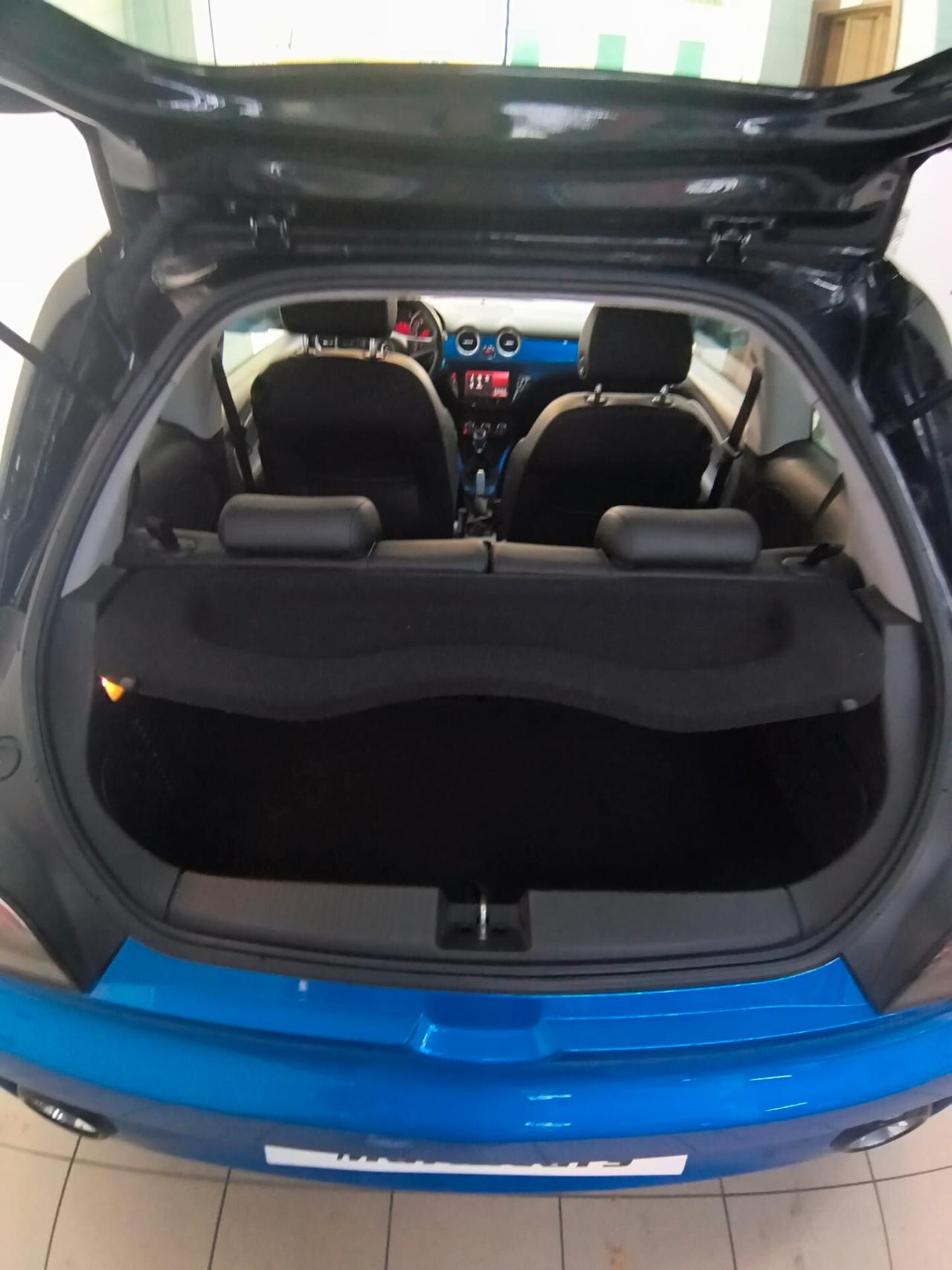 Opel Adam 1.0 SGE 115 CV Start&Stop Slam