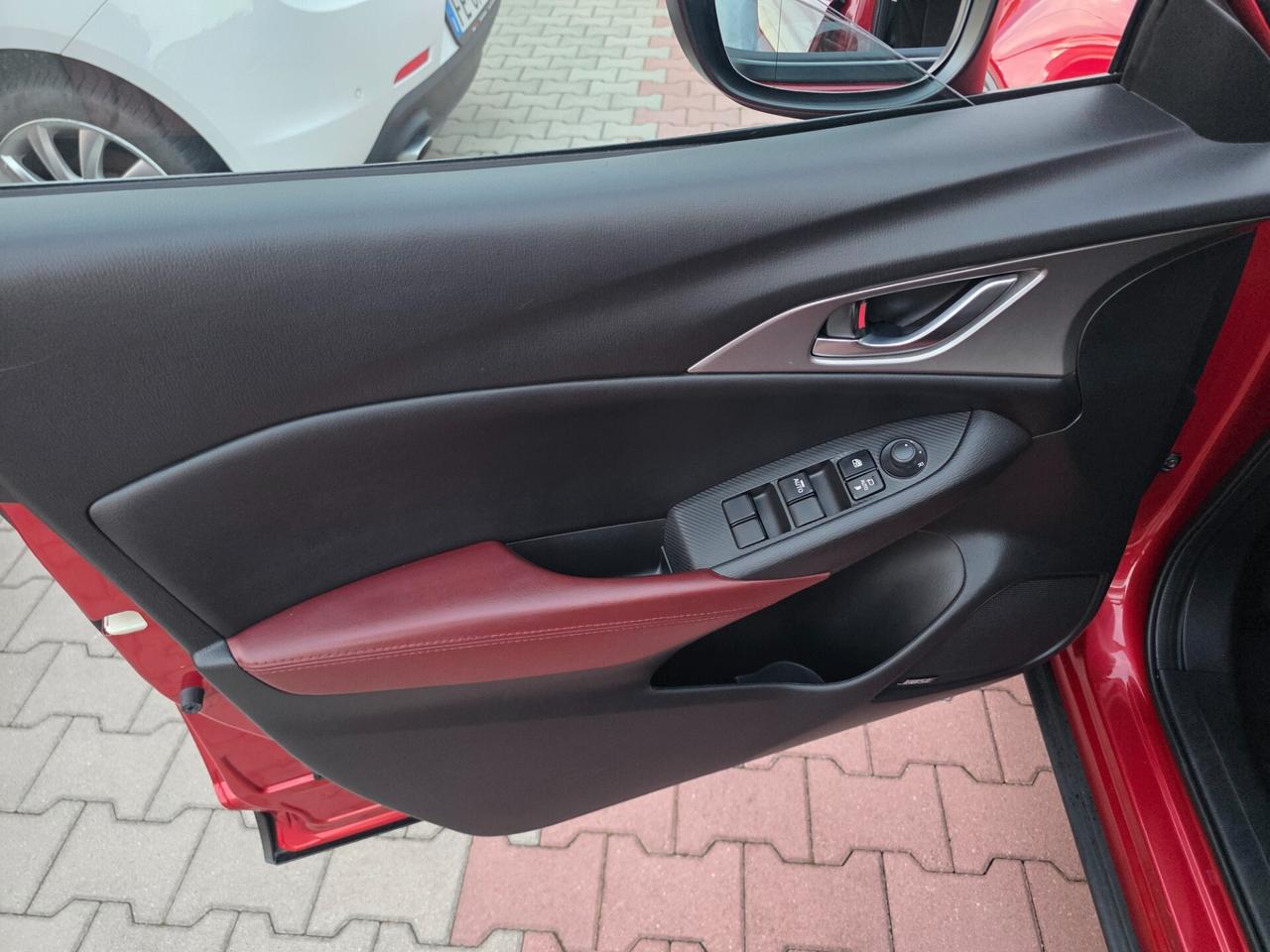Mazda CX-3 1.5D 4x4 autom.Edition gancio di traino