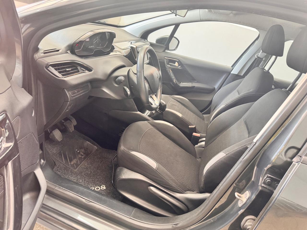 Peugeot 208 1.2 82 Cv 5P. Allure 100.000 KM - 2016