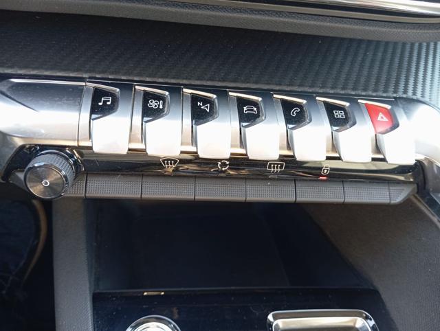 PEUGEOT 3008 *PROMO* BlueHDi 130 S&S Allure